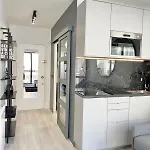 Charming Studette With Balcony Paris La Defense Apartament