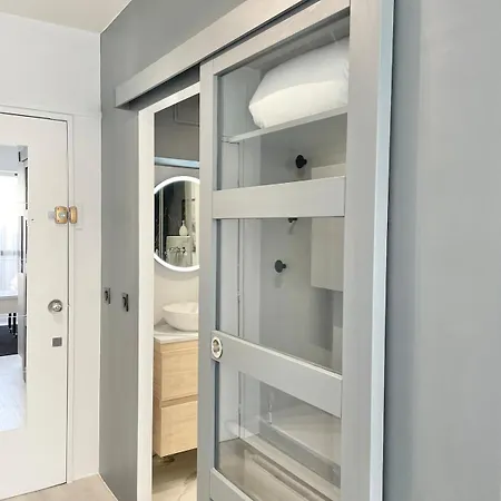 Appartement Charming Studette With Balcony Paris La Défense *